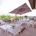 Stankiewicz & Art Villa Peccioli
